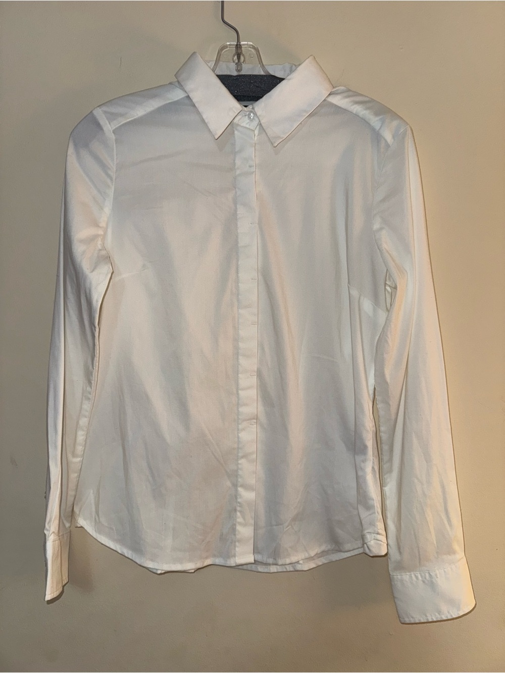 Classic White Button-Down Shirt with Point Collar and hidden buttons
